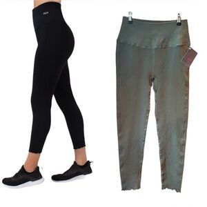 NWT NUX For The Frill 7/8 Leggings
